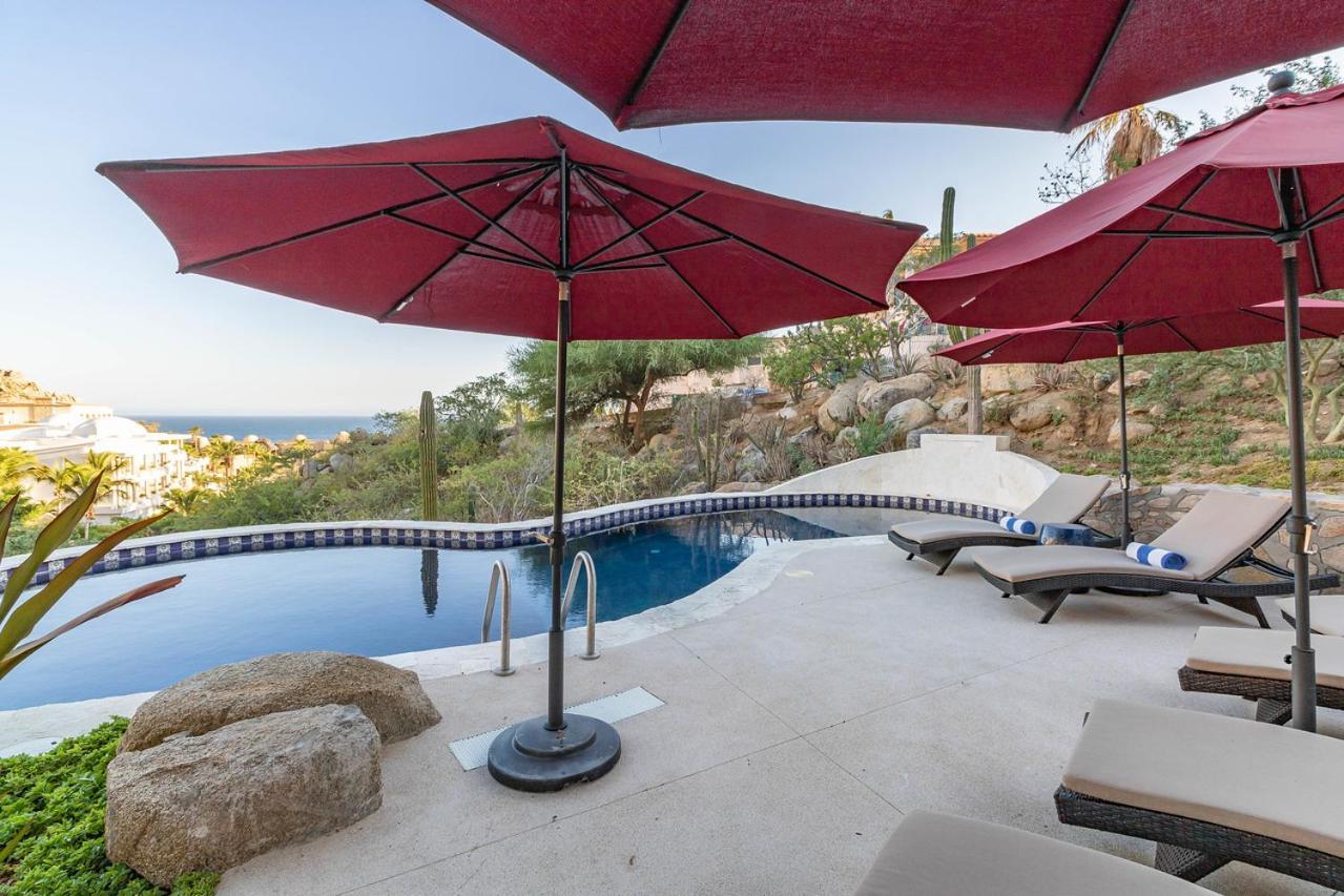 Contemporary Villa With 2 Pools, Walking Distance To Beach And Butler Included Cabo San Lucas Extérieur photo