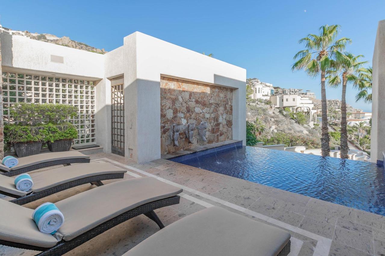 Contemporary Villa With 2 Pools, Walking Distance To Beach And Butler Included Cabo San Lucas Extérieur photo