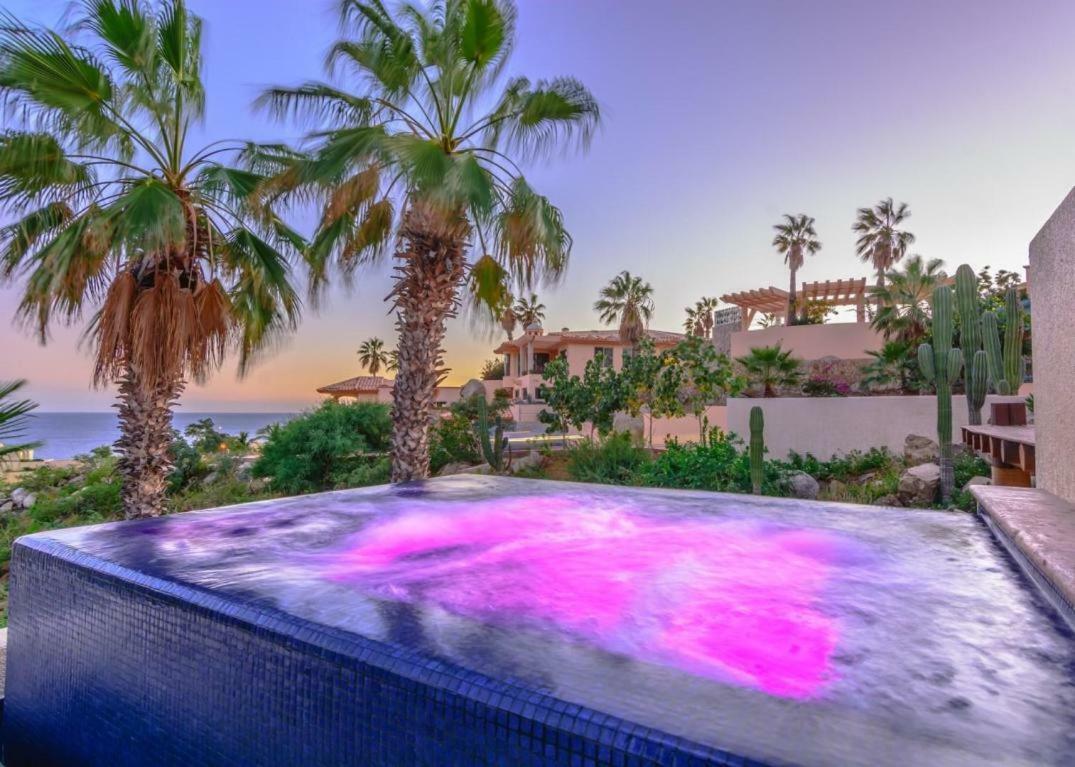 Contemporary Villa With 2 Pools, Walking Distance To Beach And Butler Included Cabo San Lucas Extérieur photo